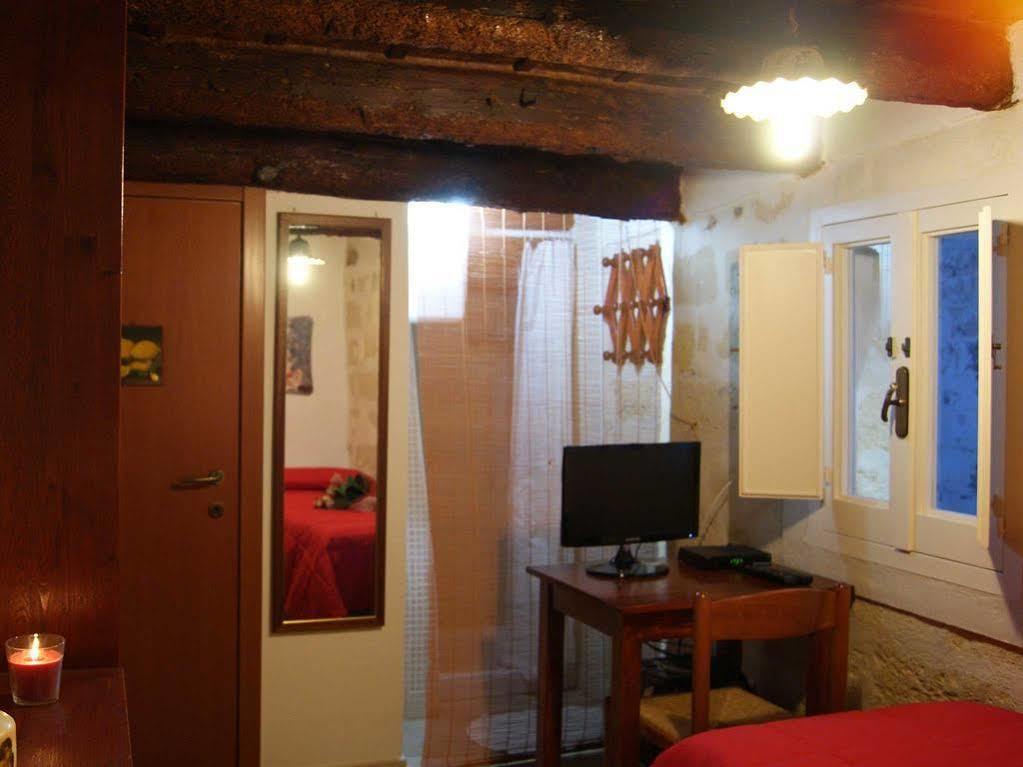 Borgo San Martino Hotel Bra Kültér fotó